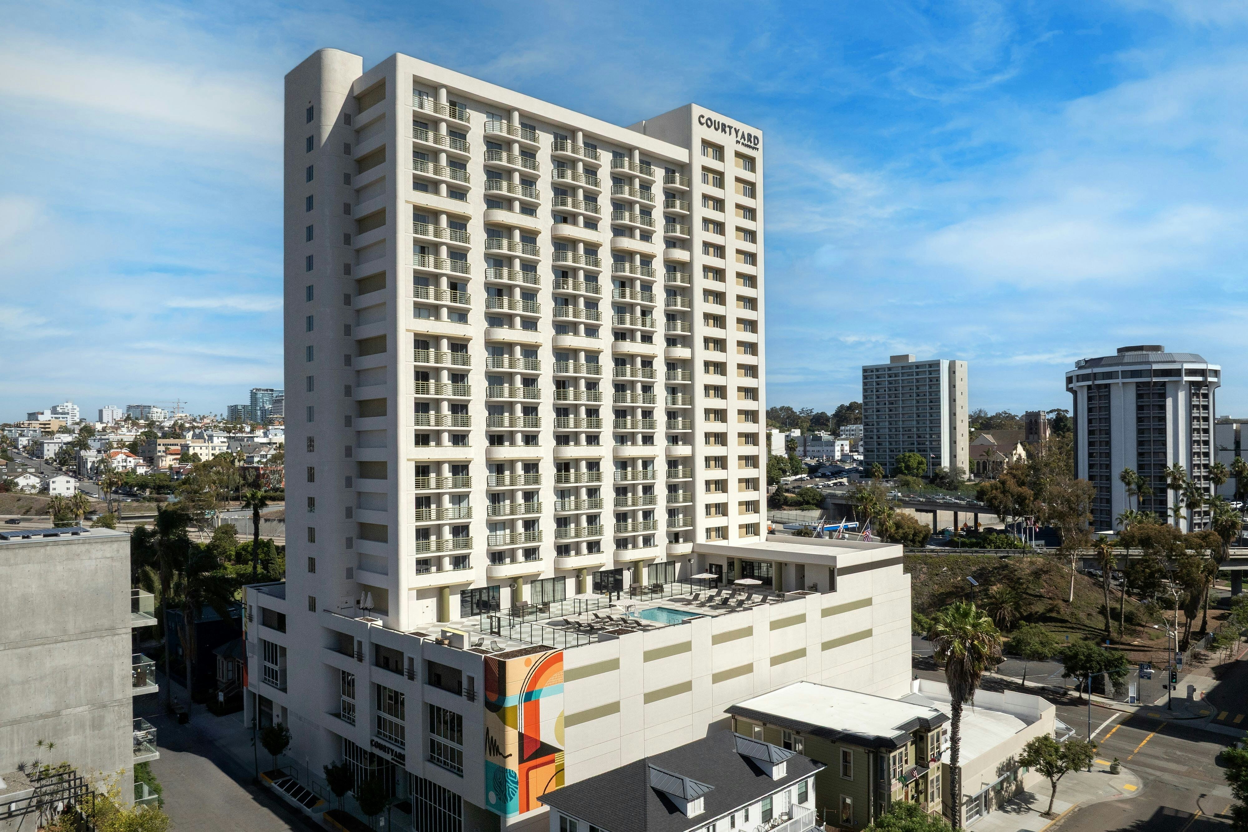 Courtyard by Marriott San Diego Downtown