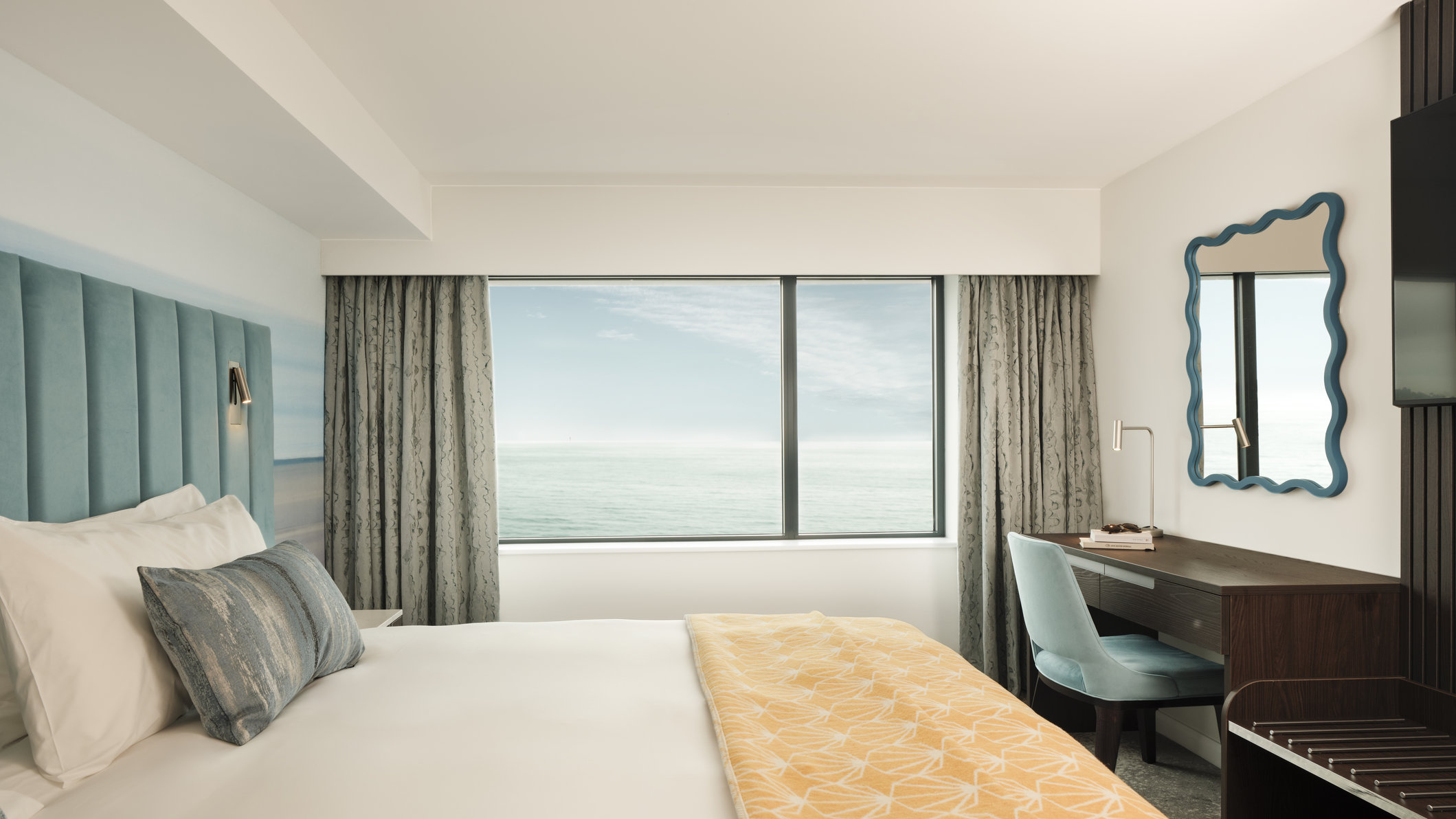 Hotel Indigo TORQUAY by IHG Room Type - 2 Single Premium Sea View
