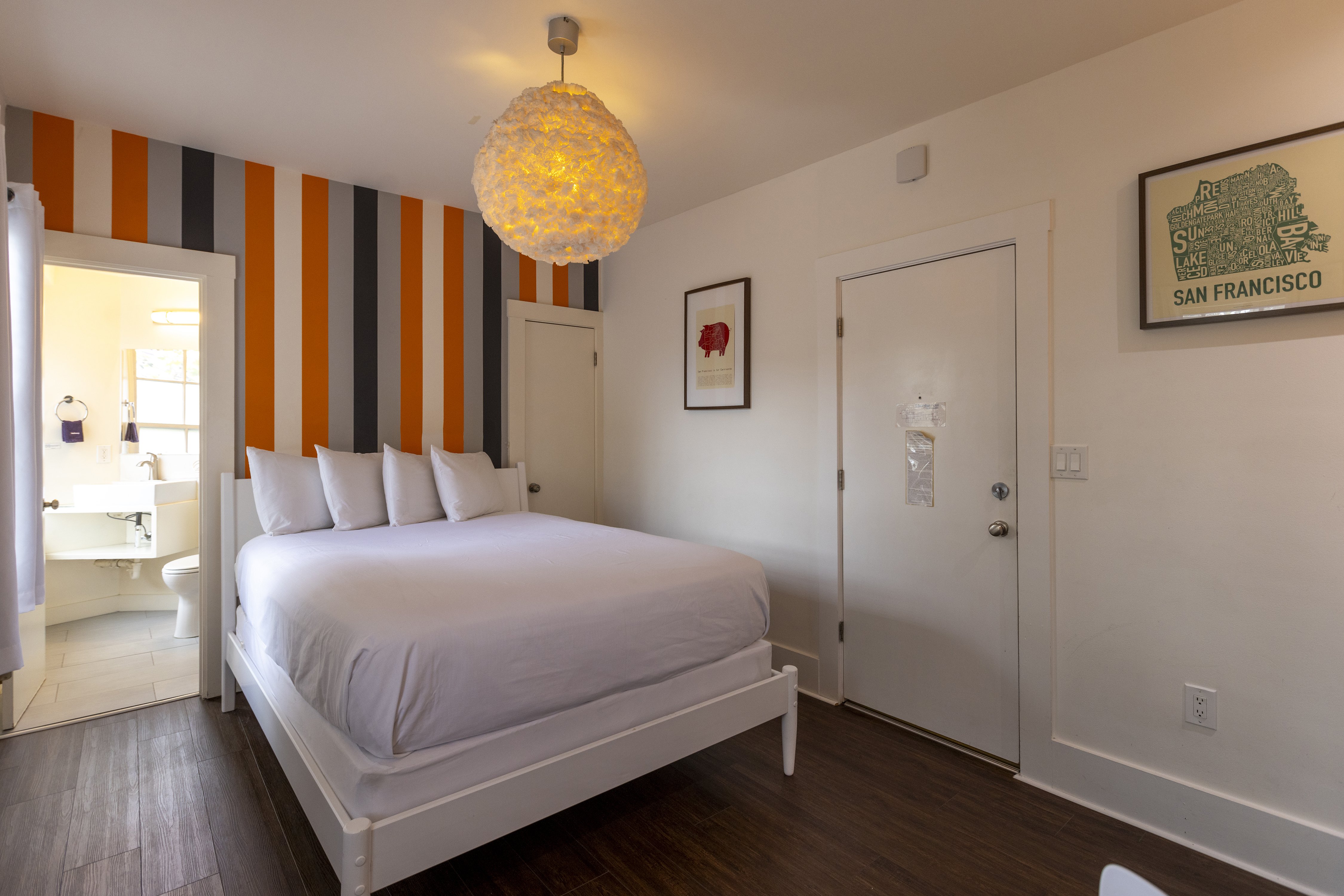 EDWARDIAN HOTEL