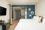 Aloft Family Room, Larger Larger Family room, 2 Double
