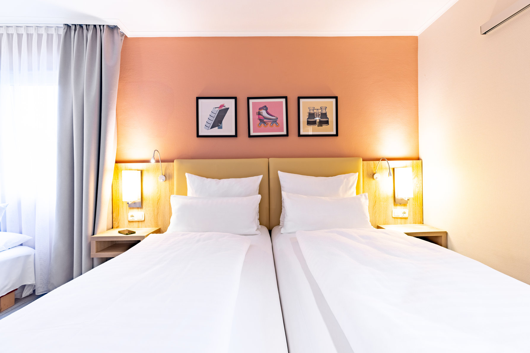 Garner Hotel BREMEN NORTH by IHG Room Type - 2 Single Standard Single Sofa Bed up to 3 Adults