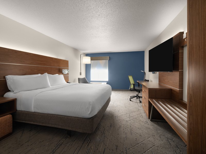 HOLIDAY INN EXPRESS GASTONIA