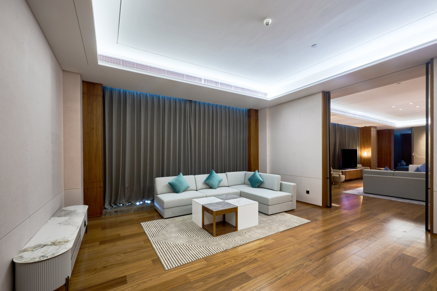 Crowne Plaza PHNOM PENH by IHG Room Type - Presidential Suite