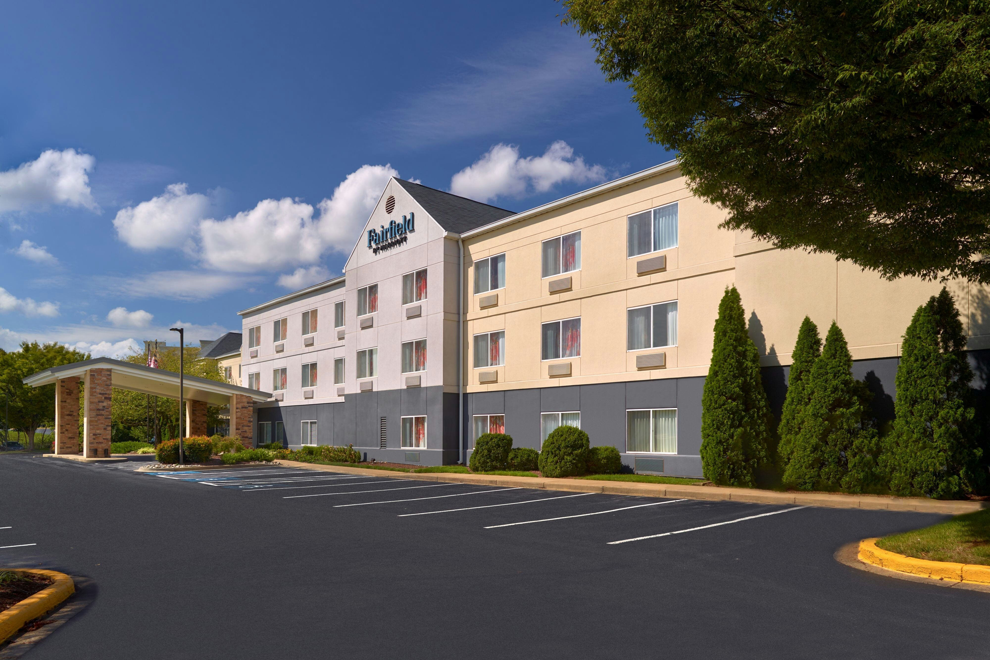 Fairfield Inn by Marriott