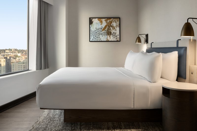Crowne Plaza Seattle