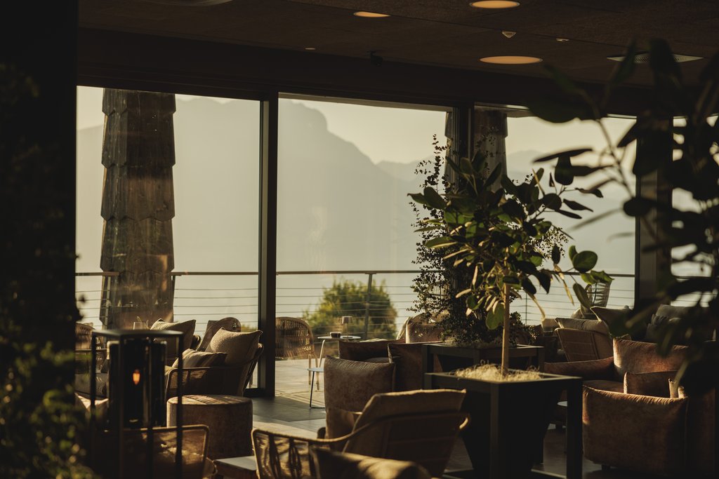 Guest photo